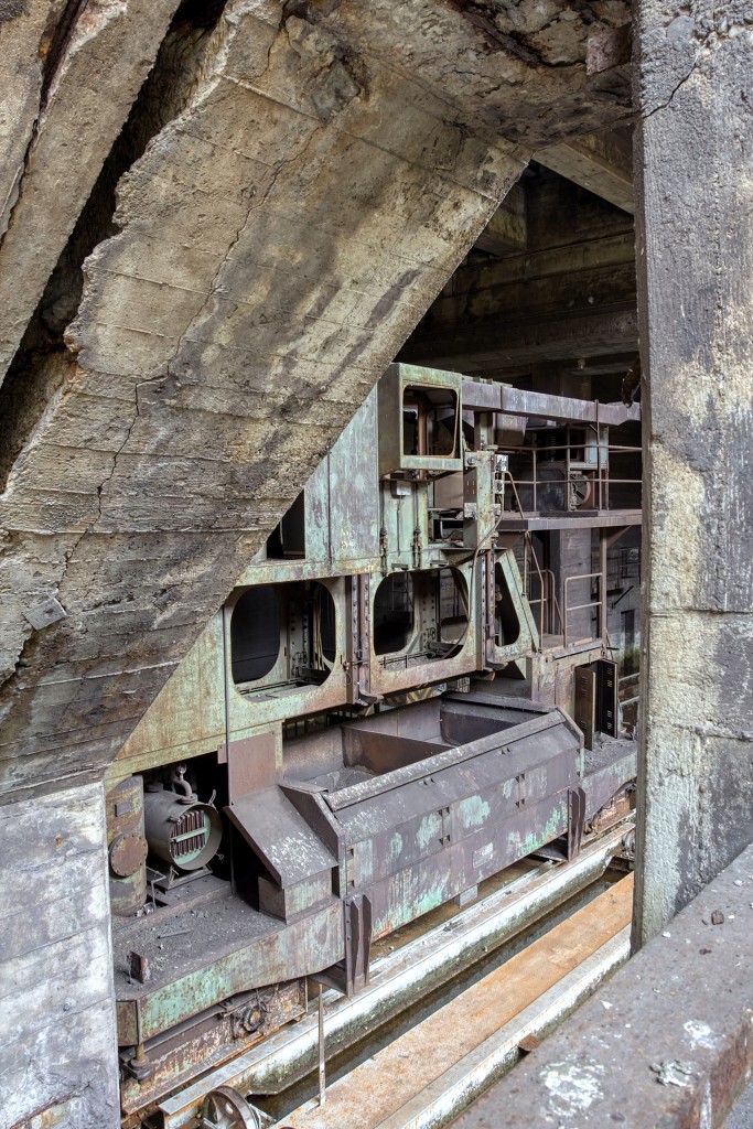 HDR Landschaftspark duisburg Noordrijn-Westfalen Duisburg-Nord hoogovencomplex urbex decay abandoned industrie hoogoven